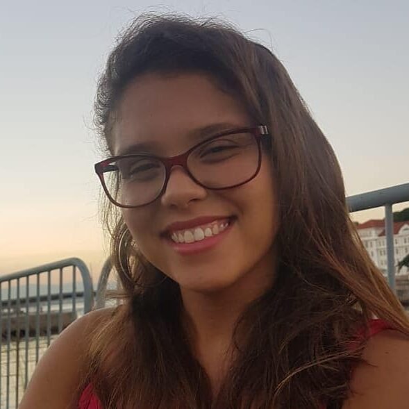 Thaina Cabral